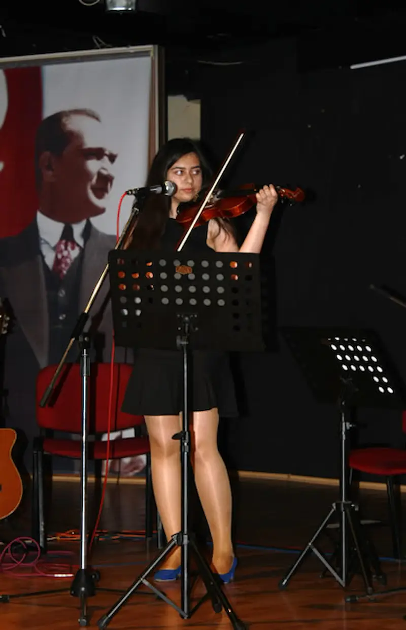 Okyanus Sanat atölyesinden kare 7